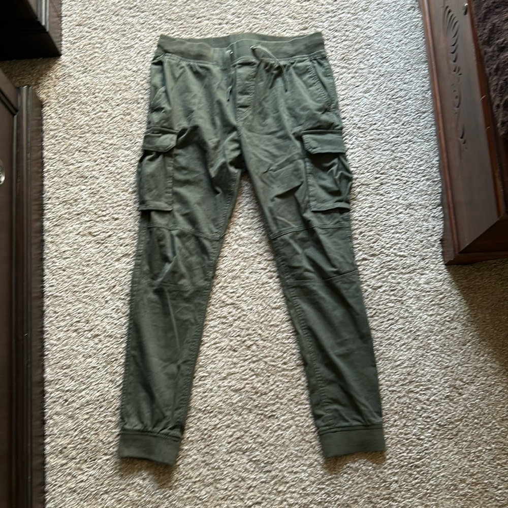 NEW - H&M Men’s Skinny Fit Cargo Joggers